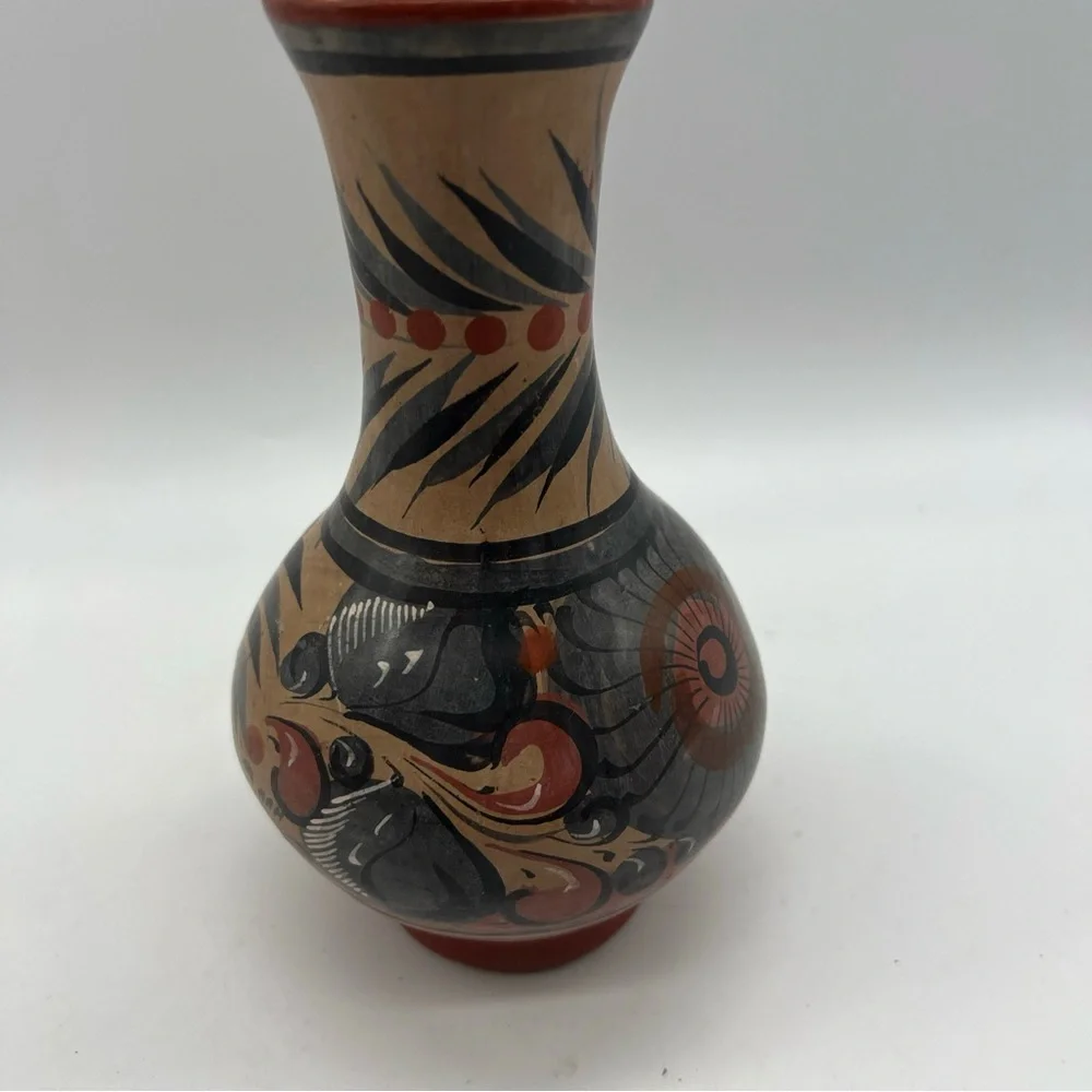 Mexican Made Tonala Vase Foral Coral Gray Color Artisan Ethnic Handmade Painted
